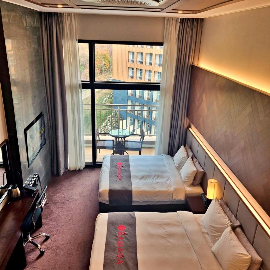 Ramada Hotel & Suite By Wyndham Gangwon Pyeongchang Room photo