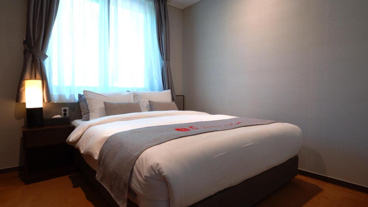 Ramada Hotel & Suite By Wyndham Gangwon Pyeongchang Exterior photo