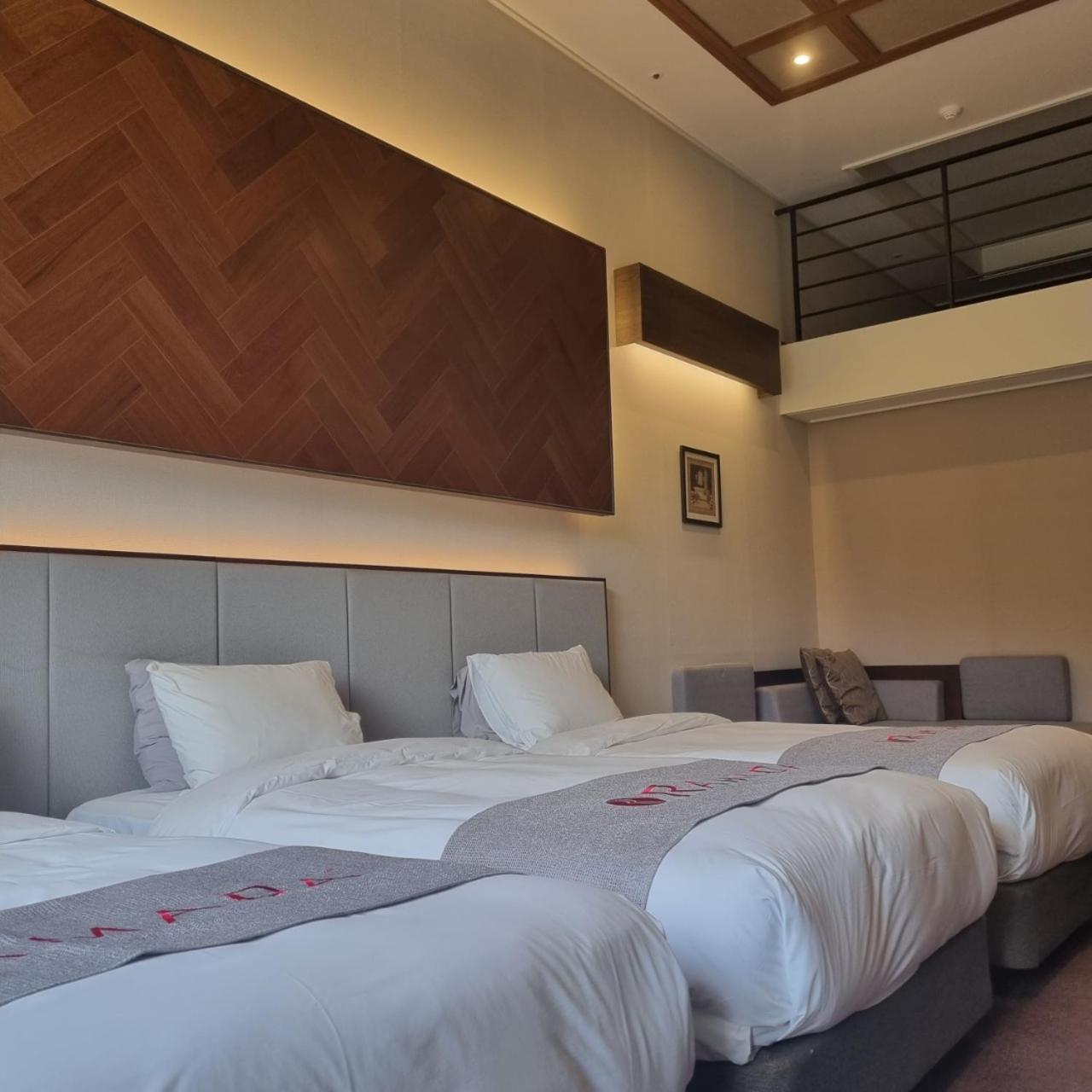 Ramada Hotel & Suite By Wyndham Gangwon Pyeongchang Room photo