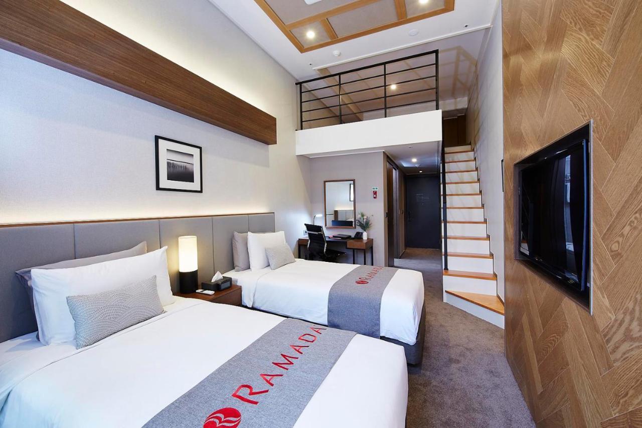 Ramada Hotel & Suite By Wyndham Gangwon Pyeongchang Exterior photo