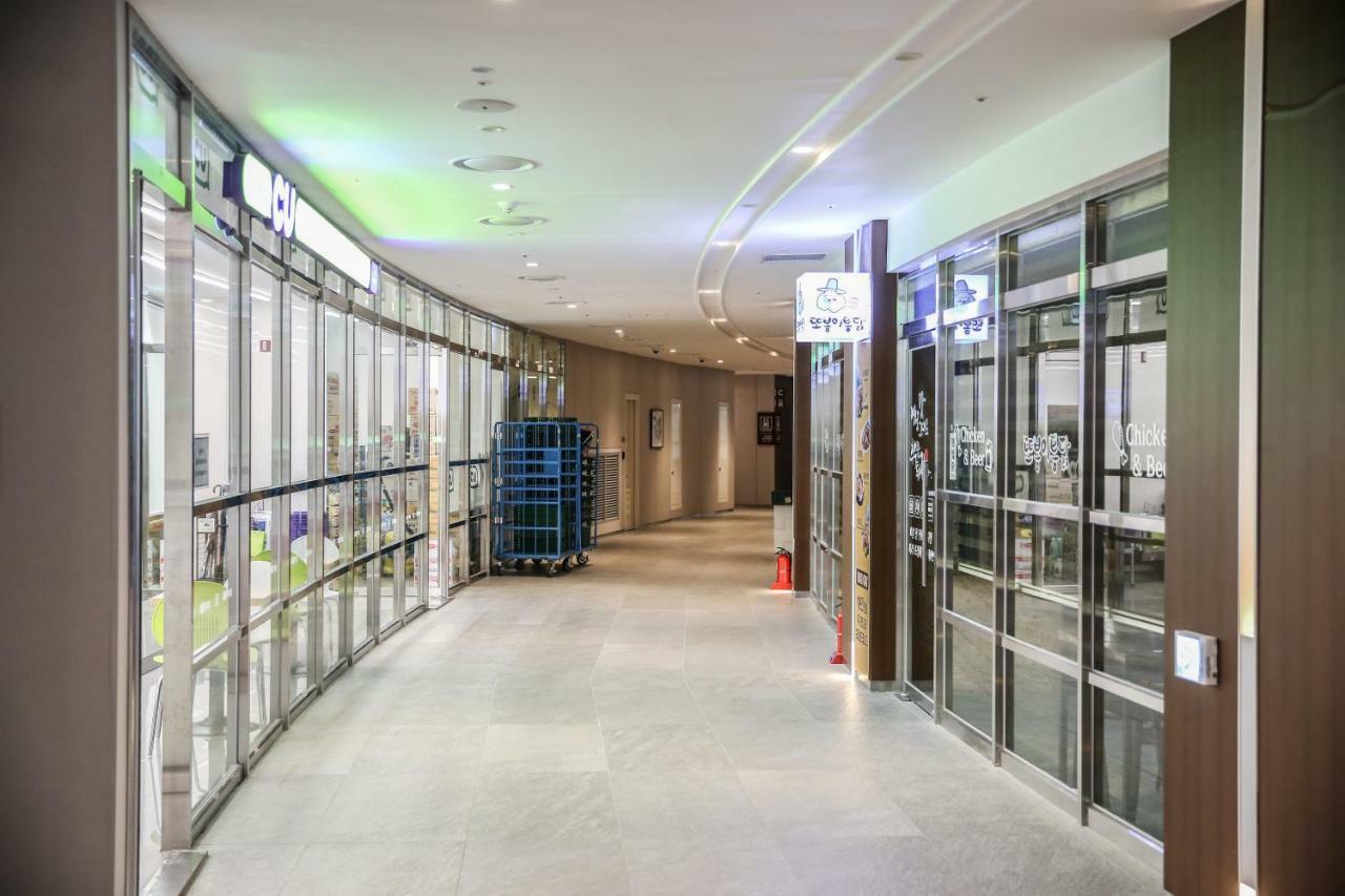 Ramada Hotel & Suite By Wyndham Gangwon Pyeongchang Exterior photo